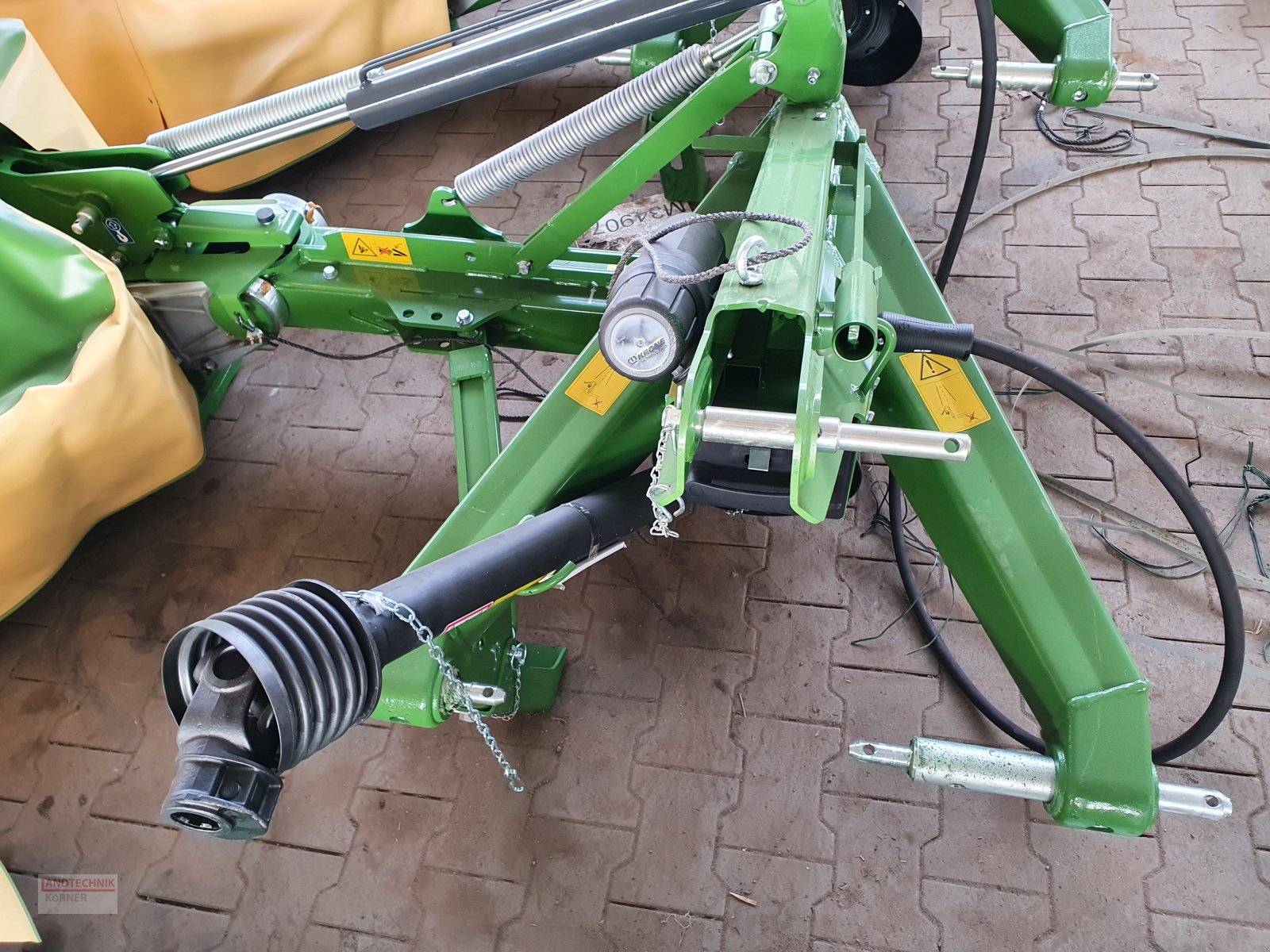 Mähwerk of the type Krone ActiveMow R240, Neumaschine in Kirkel-Altstadt (Picture 4)