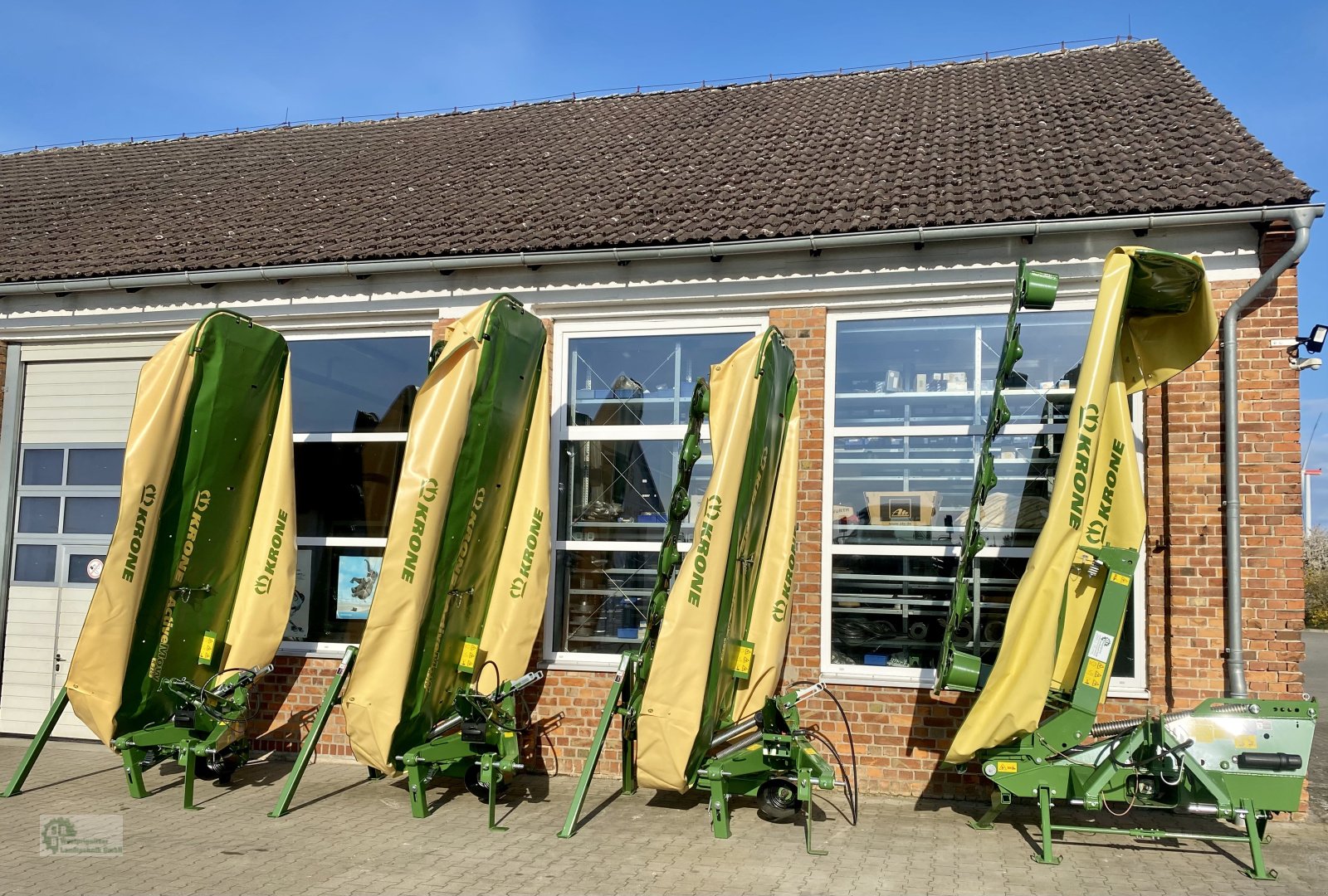 Mähwerk of the type Krone ActiveMow R320, Neumaschine in Karstädt (Picture 1)