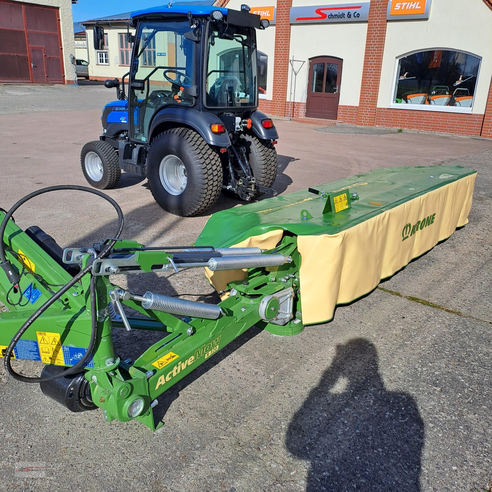 Mähwerk of the type Krone ActiveMow R320, Neumaschine in Granzin OT Greven (Picture 5)