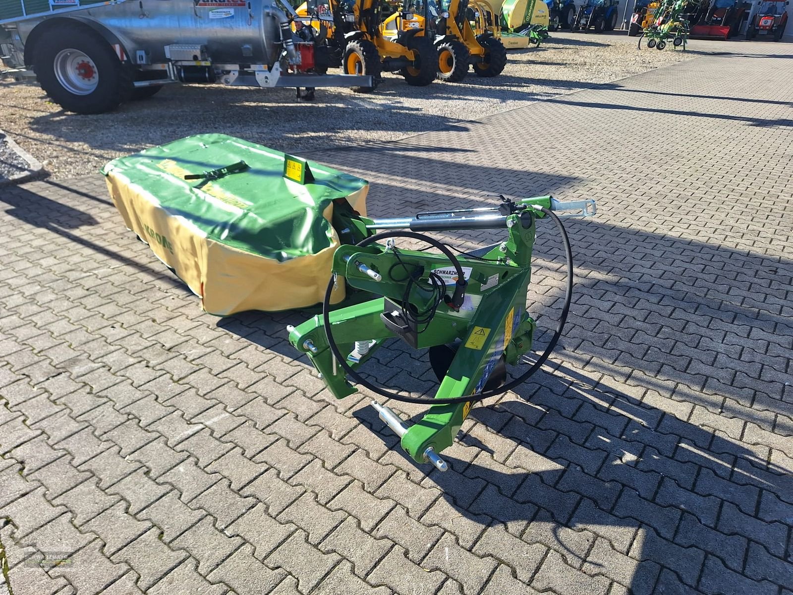 Mähwerk of the type Krone AMR 240, Neumaschine in Aurolzmünster (Picture 10)