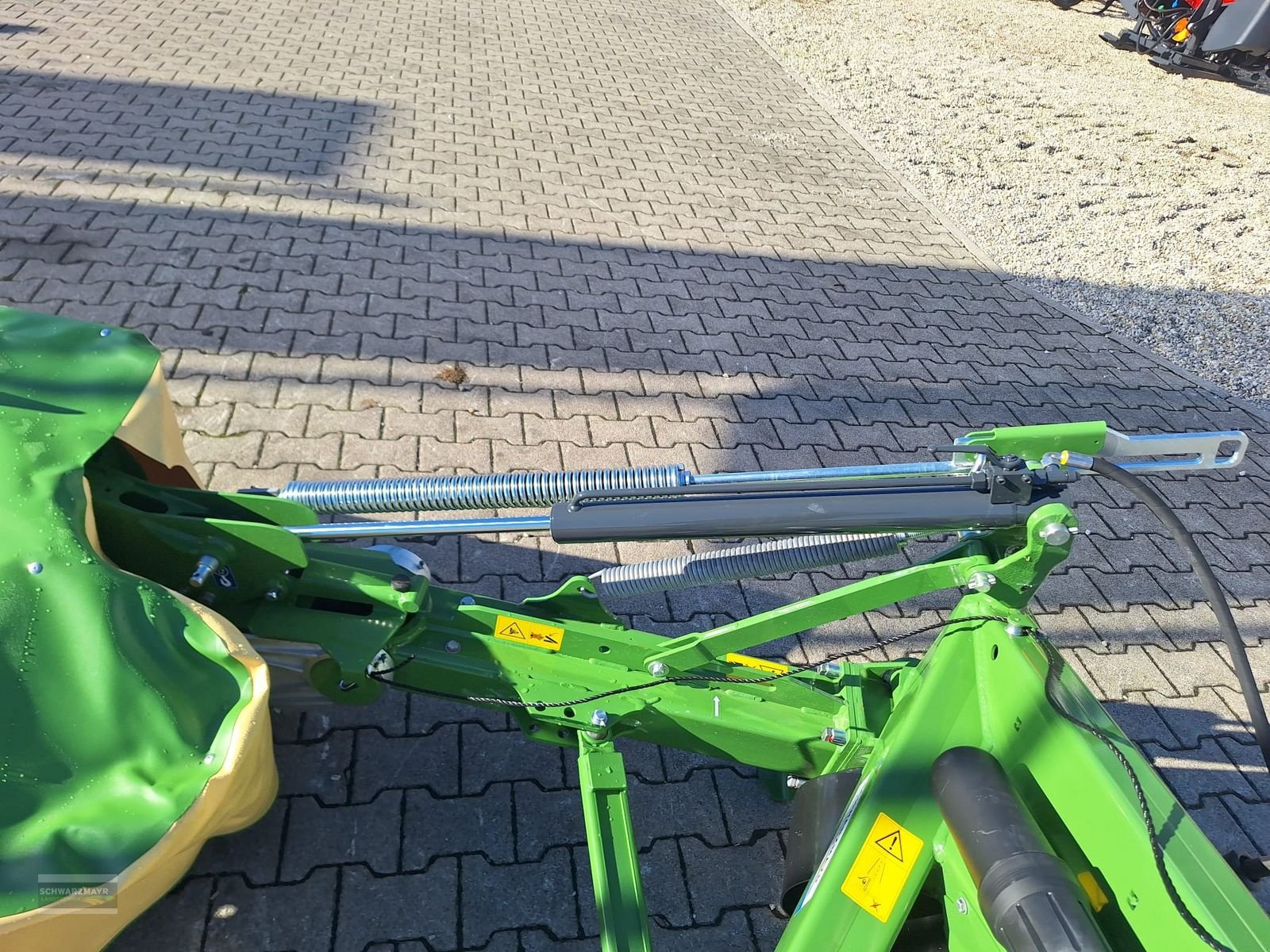 Mähwerk of the type Krone AMR 240, Neumaschine in Aurolzmünster (Picture 12)