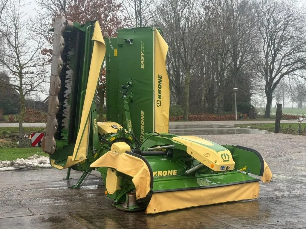 Mähwerk typu Krone B 880 CV + easy cut F 320 CV Triple maaier, Gebrauchtmaschine v Ruinerwold (Obrázok 1)