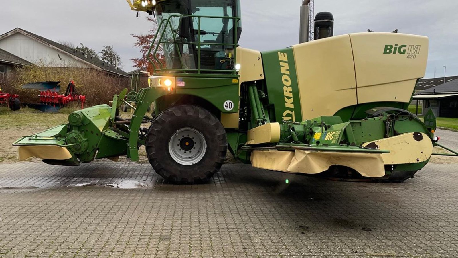 Mähwerk of the type Krone BiG M 420 med snegle, Gebrauchtmaschine in Kongerslev (Picture 12)