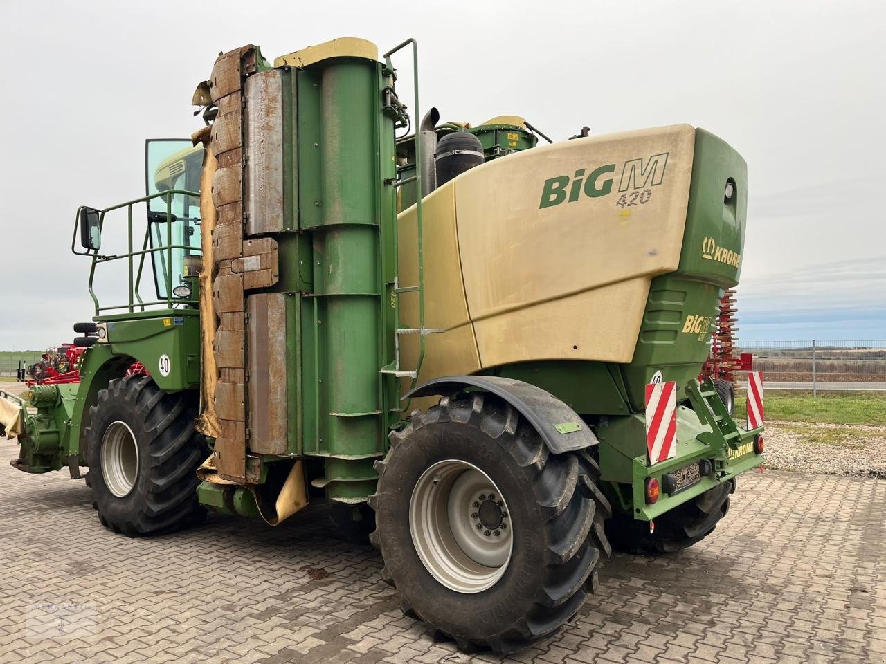 Mähwerk del tipo Krone BIg M 420, Gebrauchtmaschine In Pragsdorf (Immagine 4)