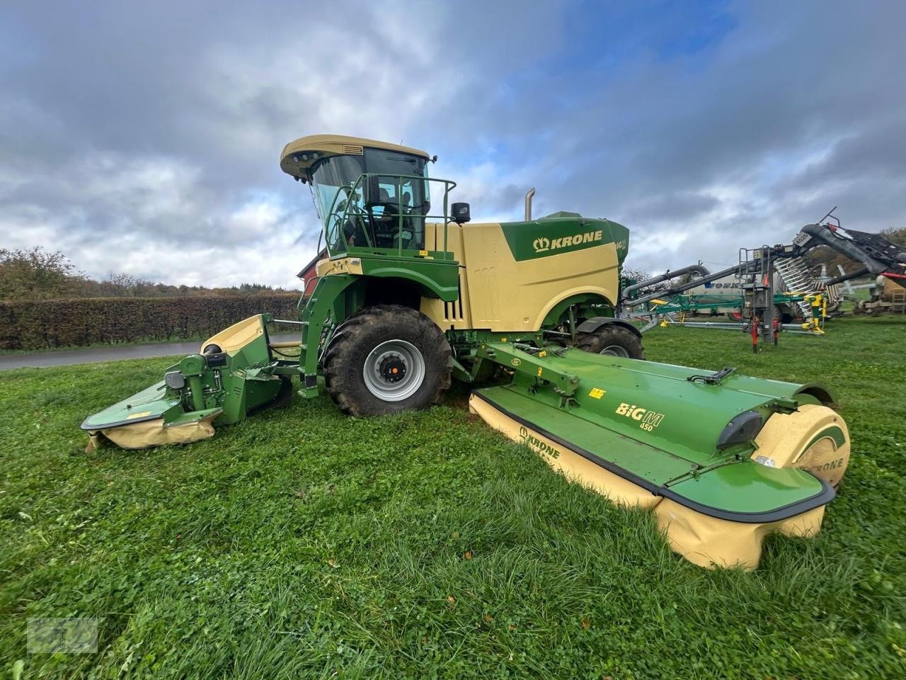 Mähwerk van het type Krone Big M 450 CV, Gebrauchtmaschine in Pragsdorf (Foto 3)