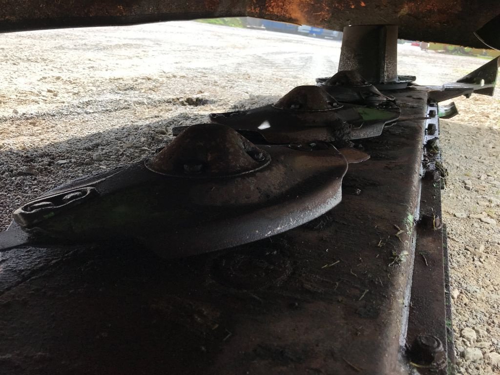 Mähwerk типа Krone Easy cut 280, Gebrauchtmaschine в MORLHON LE HAUT (Фотография 9)