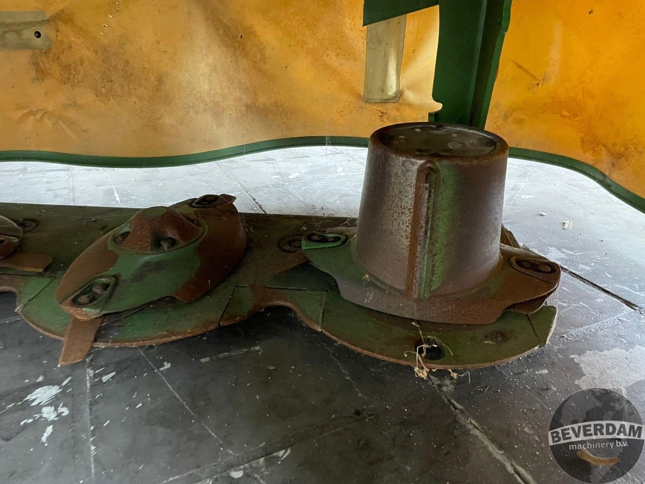 Mähwerk typu Krone Easy Cut 320 M, Gebrauchtmaschine v Vriezenveen (Obrázek 8)