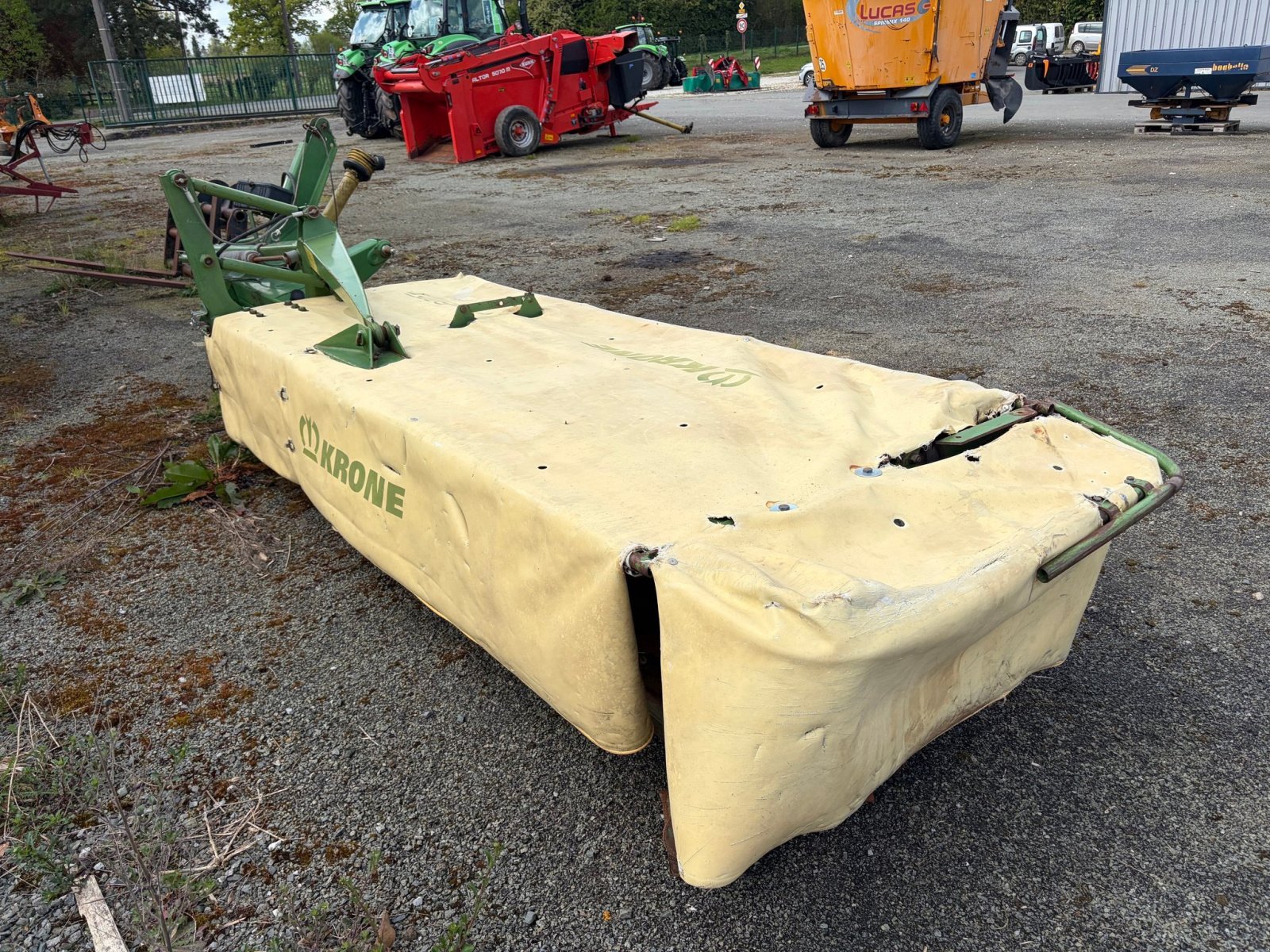 Mähwerk des Typs Krone Easy cut 320, Gebrauchtmaschine in SAINT CLAIR SUR ELLE (Bild 4)