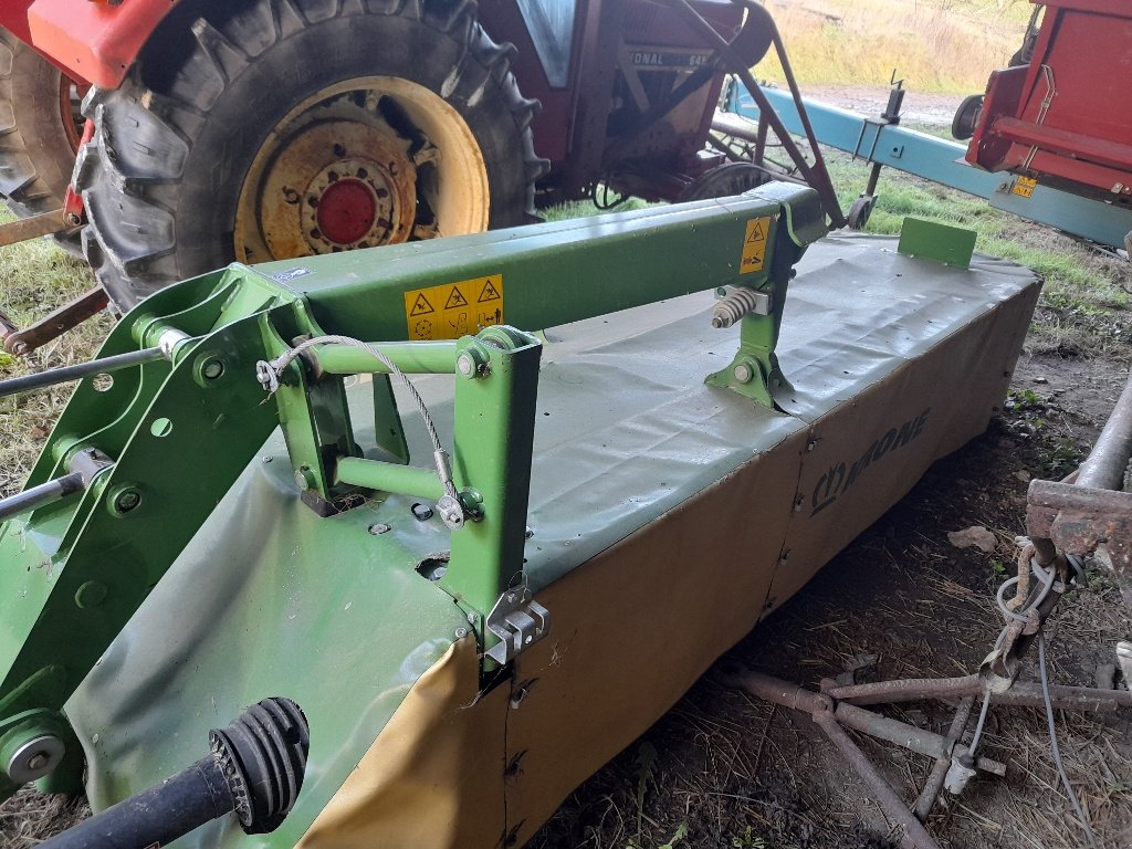 Mähwerk of the type Krone Easy cut 320, Gebrauchtmaschine in Neufchâtel-en-Bray (Picture 4)