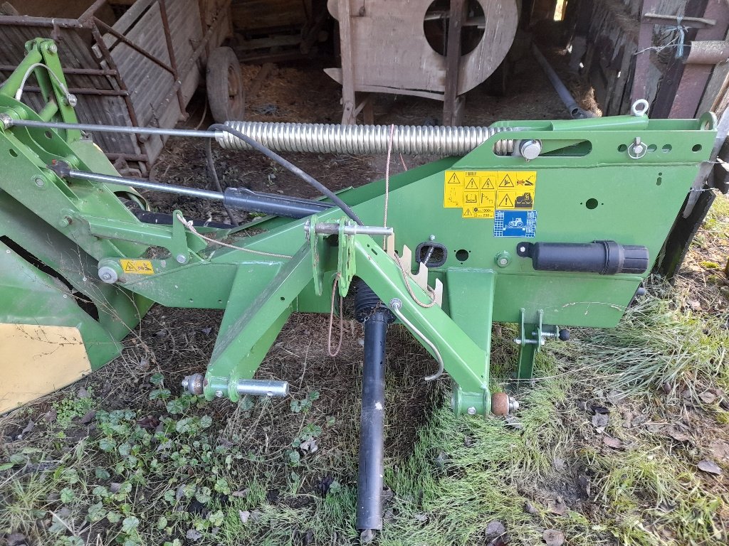 Mähwerk of the type Krone Easy cut 320, Gebrauchtmaschine in Neufchâtel-en-Bray (Picture 2)