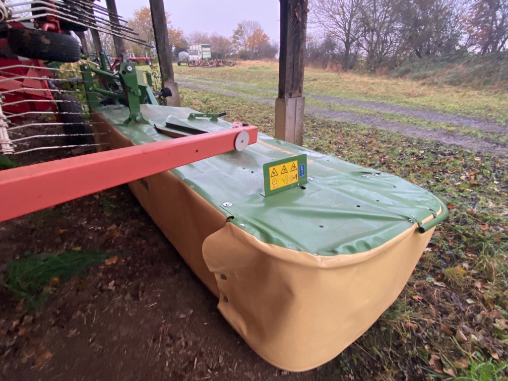 Mähwerk типа Krone EASY CUT 320R, Gebrauchtmaschine в MAURIAC (Фотография 4)