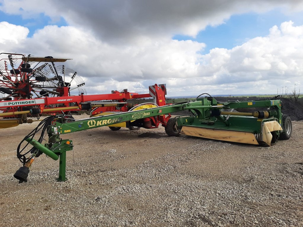 Mähwerk of the type Krone Easy Cut 3210, Gebrauchtmaschine in SAINT LOUP (Picture 7)