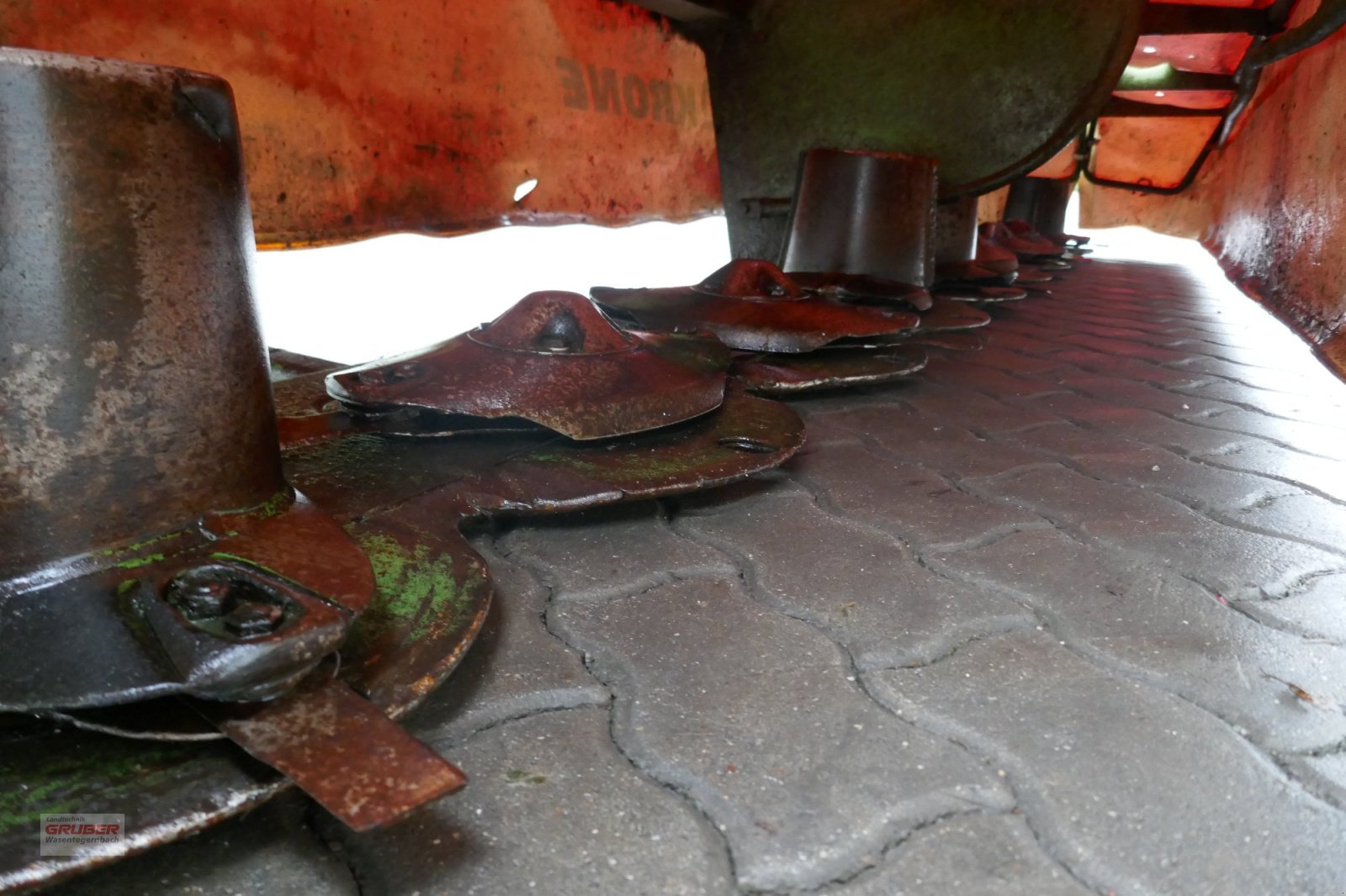 Mähwerk des Typs Krone Easy Cut 400, Gebrauchtmaschine in Dorfen (Bild 5)