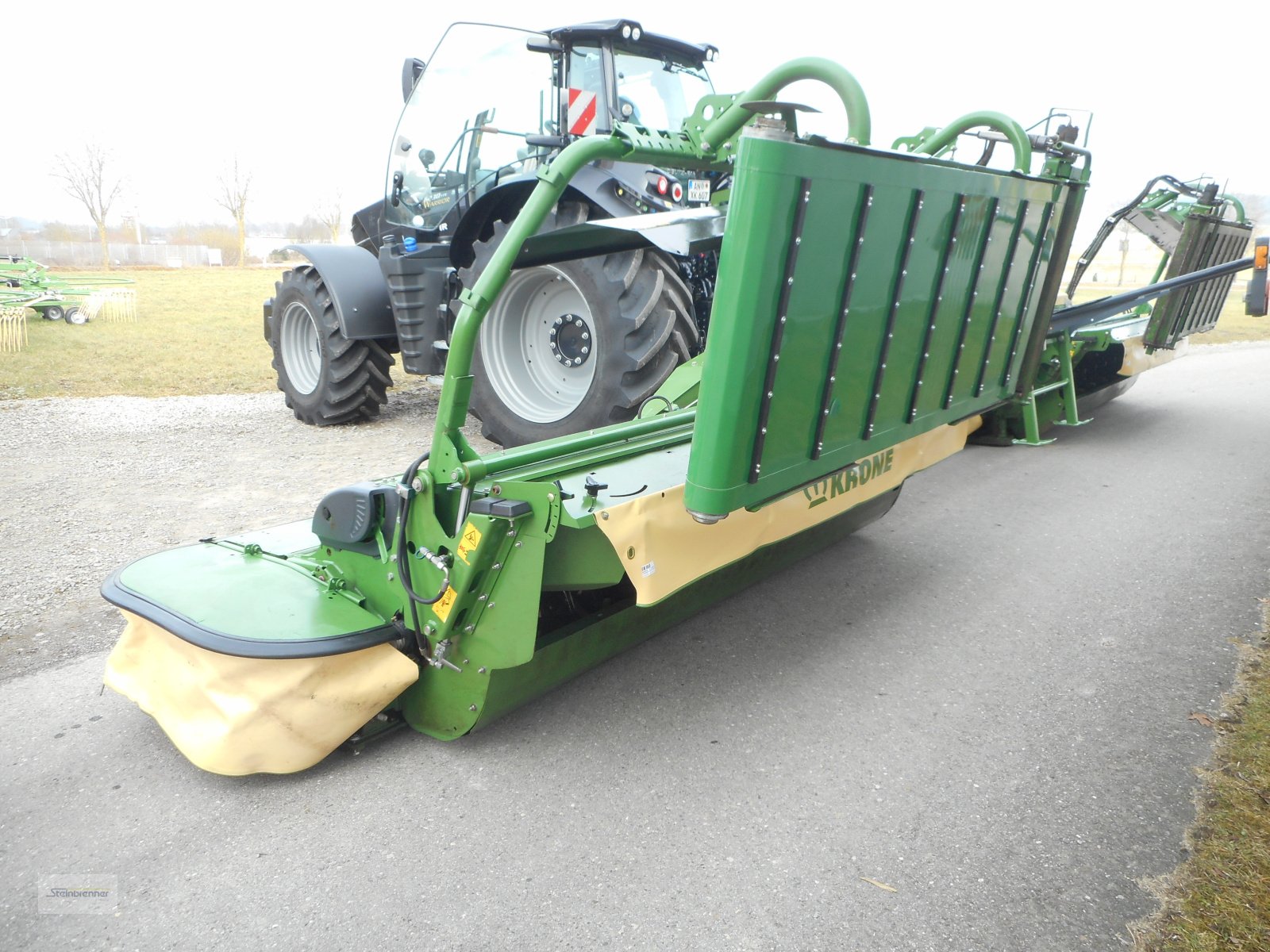 Mähwerk van het type Krone Easy Cut B 1000 CV Collect, Gebrauchtmaschine in Wörnitz (Foto 15)