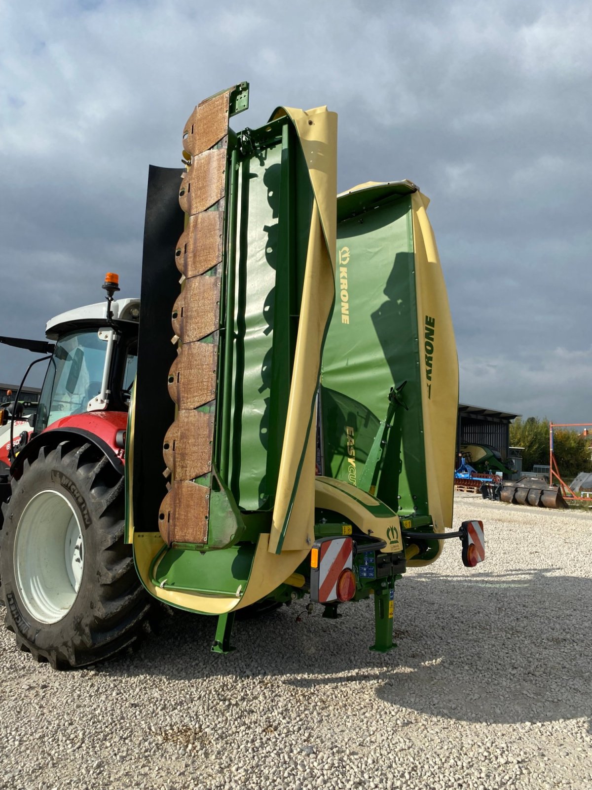 Mähwerk typu Krone Easy Cut B 870, Gebrauchtmaschine v Eitensheim (Obrázek 4)