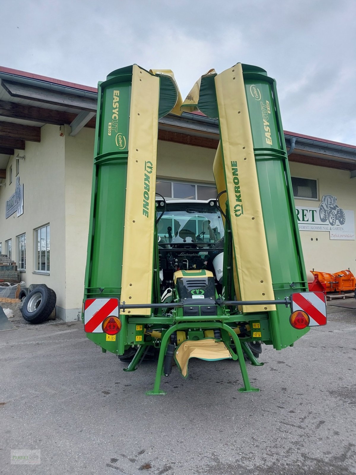 Mähwerk of the type Krone Easy Cut B 950 Collect, Neumaschine in Neubeuern (Picture 1)