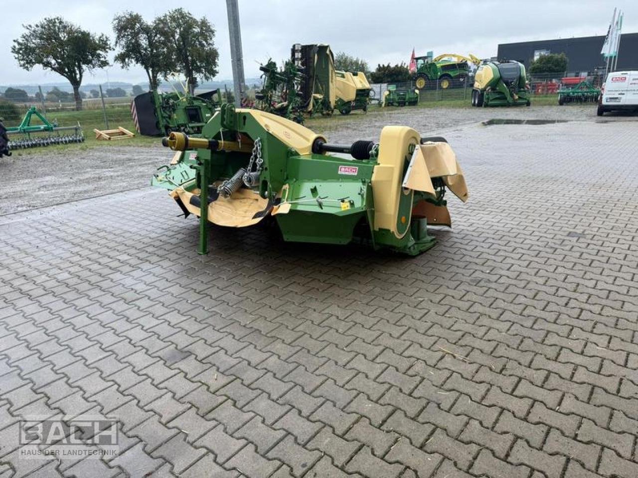 Mähwerk del tipo Krone EASY CUT F 320 CV, Neumaschine In Boxberg-Seehof (Immagine 3)