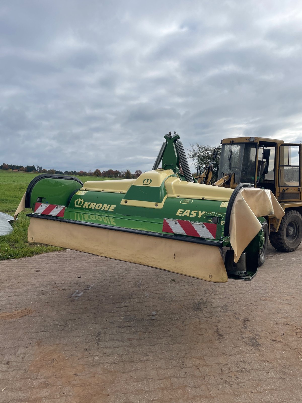 Mähwerk типа Krone Easy Cut F 320 CV, Gebrauchtmaschine в Neuweiler (Фотография 1)