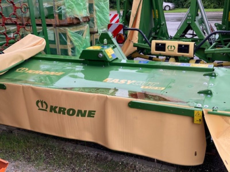 Mähwerk des Typs Krone Easy Cut F 320 M, Neumaschine in Ostrach (Bild 1)