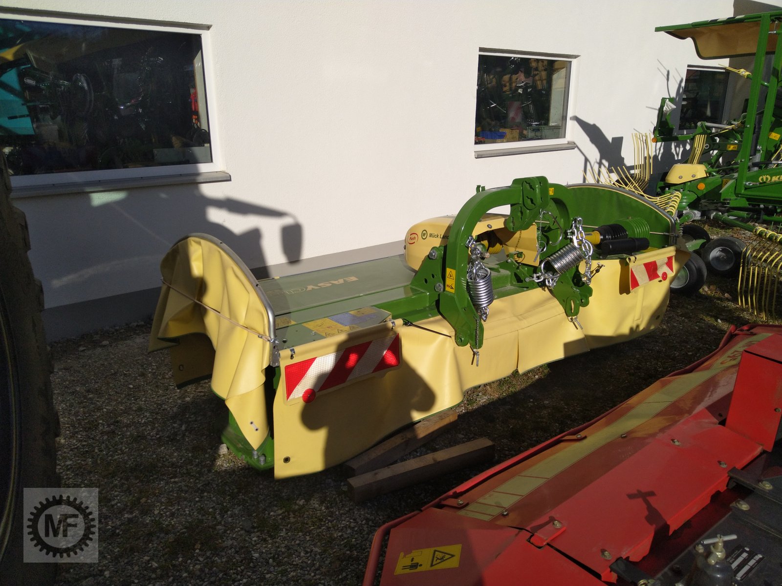 Mähwerk of the type Krone Easy Cut F 320 M, Neumaschine in Huglfing (Picture 3)