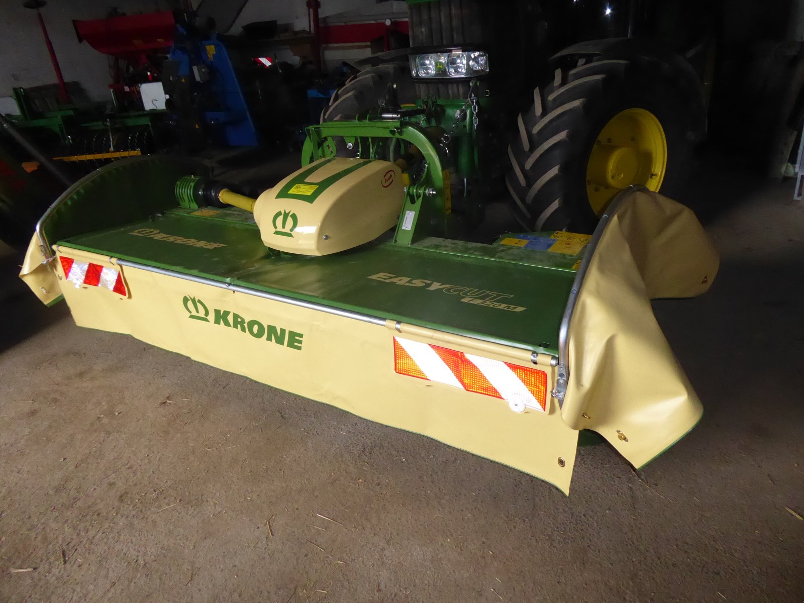 Mähwerk des Typs Krone Easy Cut F 320 M, Neumaschine in Marxheim (Bild 1)