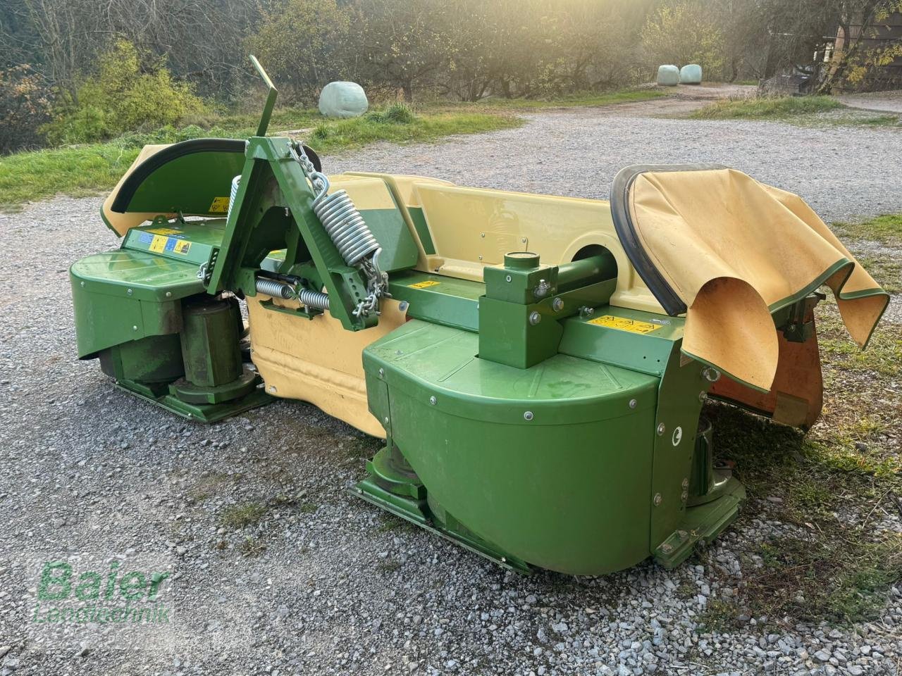 Mähwerk tip Krone Easy Cut F 320, Gebrauchtmaschine in OBERNDORF-HOCHMOESSINGEN (Poză 9)