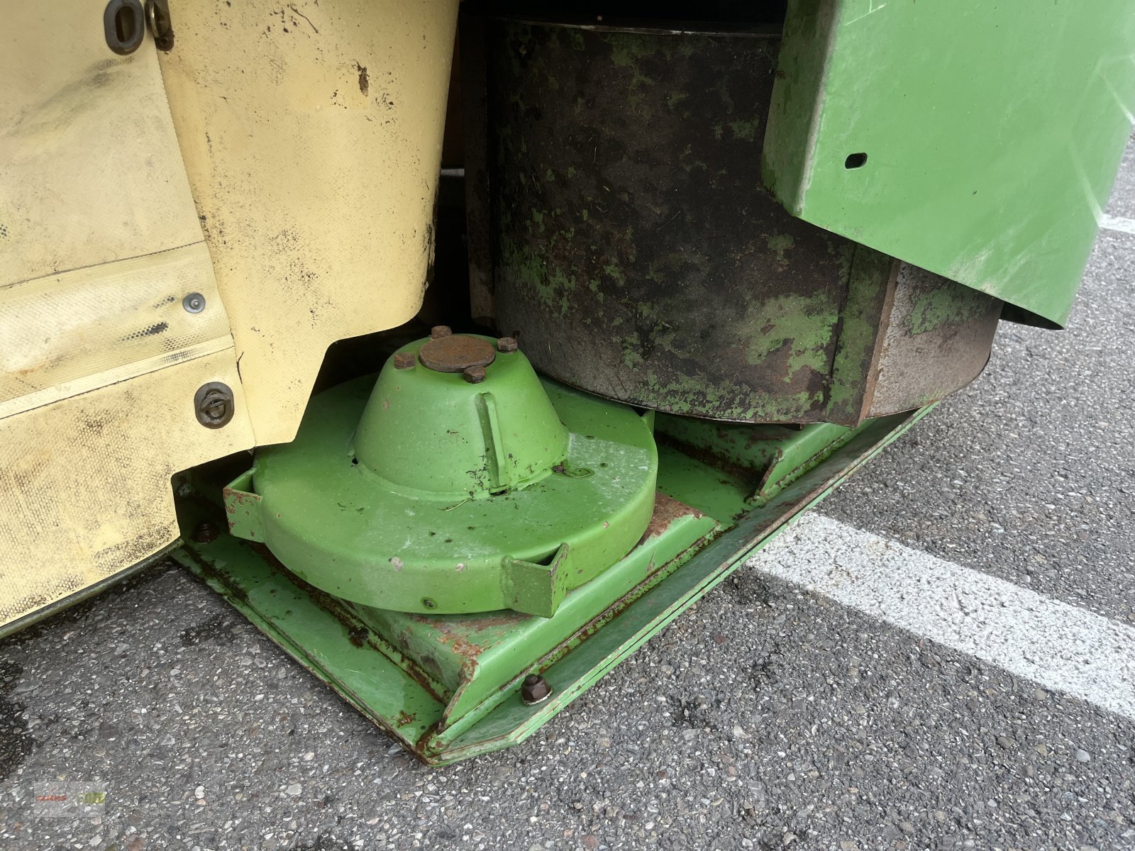 Mähwerk от тип Krone Easy Cut F 320, Gebrauchtmaschine в Langenau (Снимка 4)