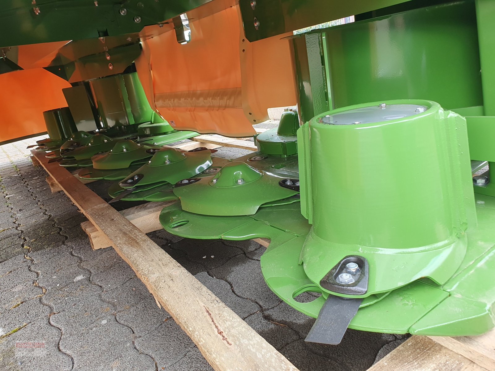 Mähwerk des Typs Krone Easy Cut F 320, Neumaschine in Kirkel-Altstadt (Bild 8)