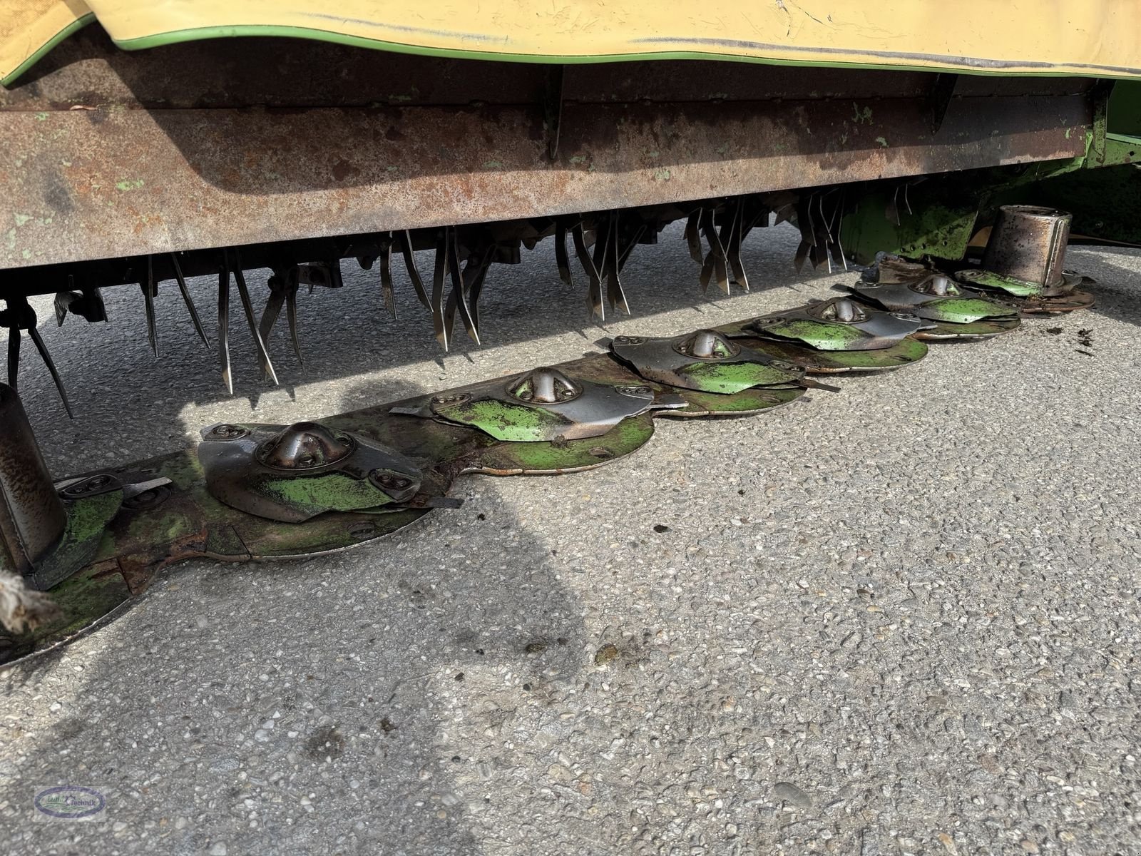 Mähwerk van het type Krone Easy CUT R 320 CV, Gebrauchtmaschine in Münzkirchen (Foto 14)