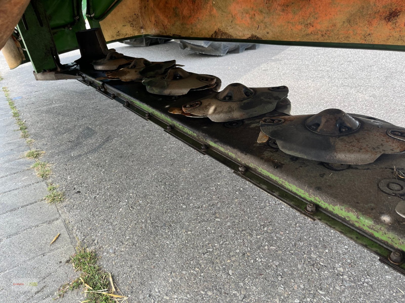 Mähwerk of the type Krone Easy Cut R 320 PREISREDUZIERT, Gebrauchtmaschine in Langenau (Picture 3)