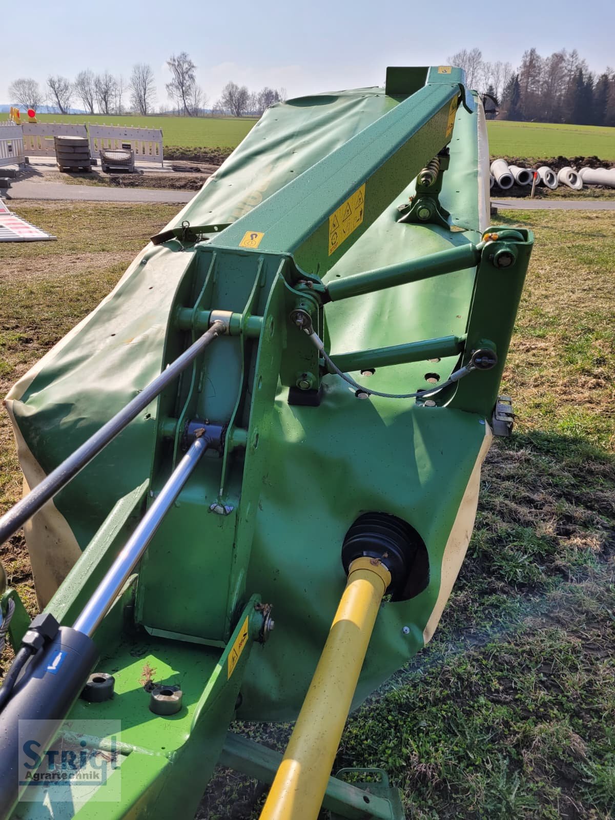 Mähwerk от тип Krone Easy Cut R 320, Gebrauchtmaschine в Moosbach (Снимка 5)