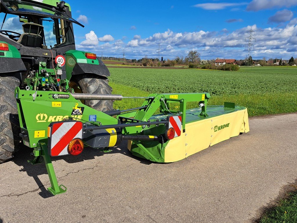 Mähwerk typu Krone Easy Cut R320, Gebrauchtmaschine v Oetwil am See (Obrázek 6)