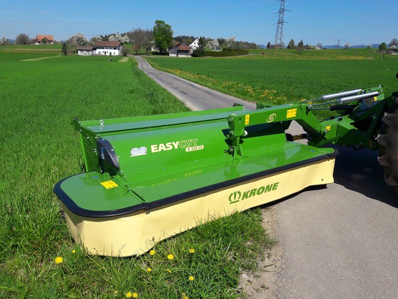 Mähwerk des Typs Krone Easy Cut R320CV, Neumaschine in Oetwil am See (Bild 1)