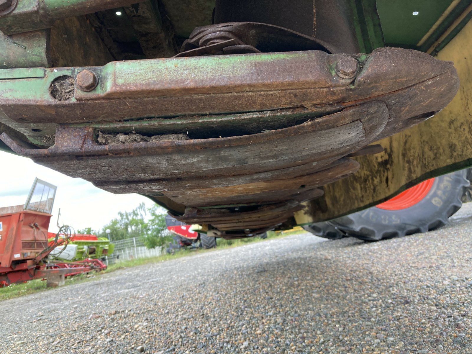 Mähwerk of the type Krone EASY CUT R400, Gebrauchtmaschine in ST CLEMENT DE LA PLACE (Picture 5)