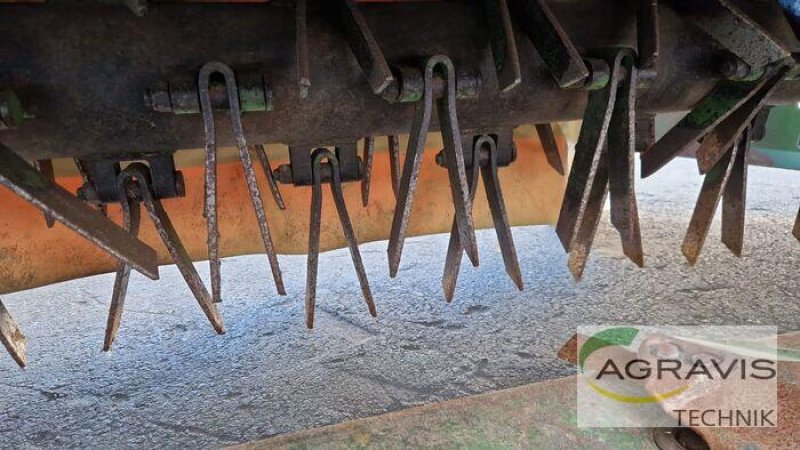 Mähwerk Türe ait Krone EASYCUT 32 CV, Gebrauchtmaschine içinde Melle-Wellingholzhausen (resim 8)