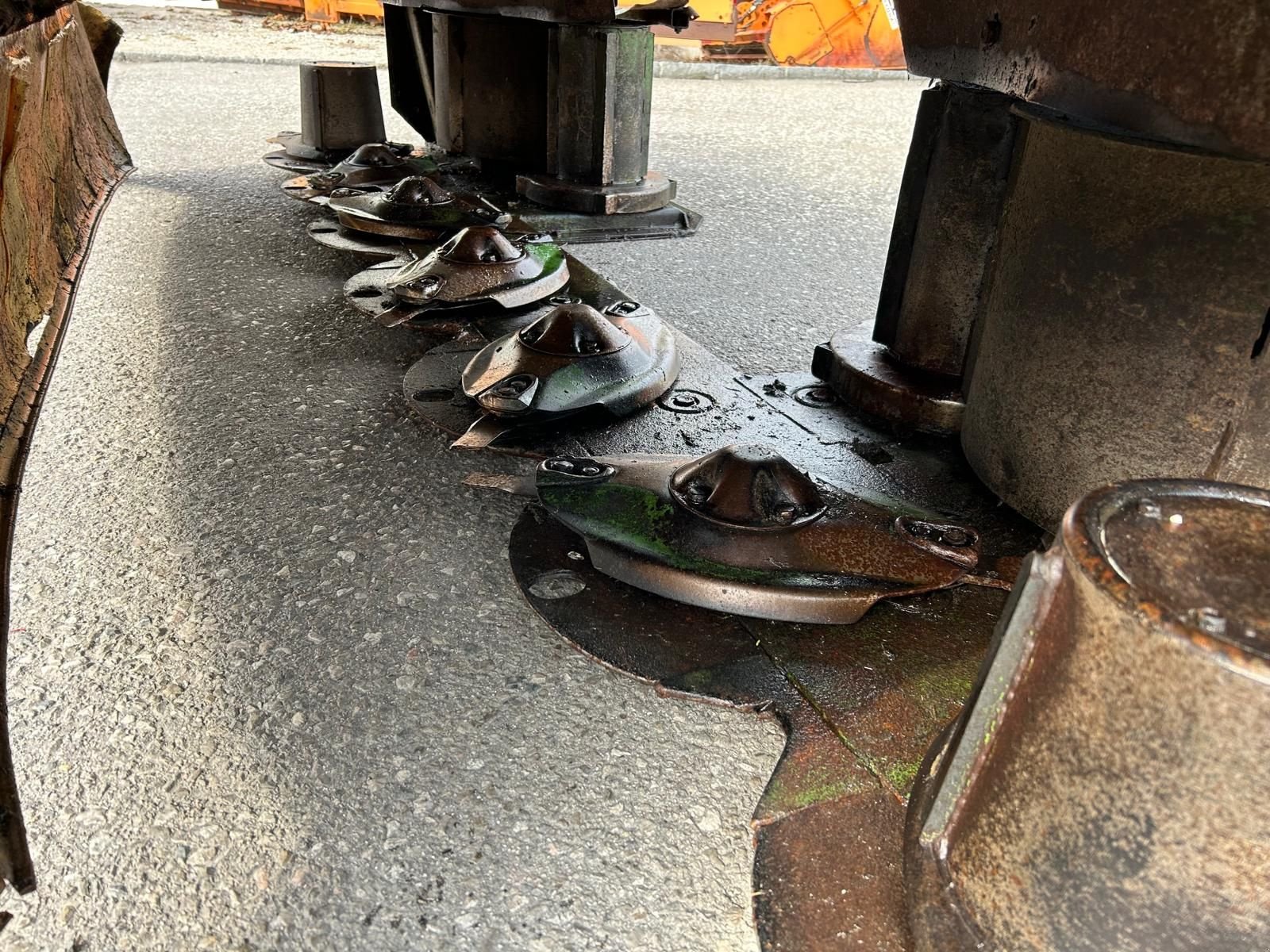 Mähwerk za tip Krone EasyCut 32, Gebrauchtmaschine u Kirchdorf (Slika 12)