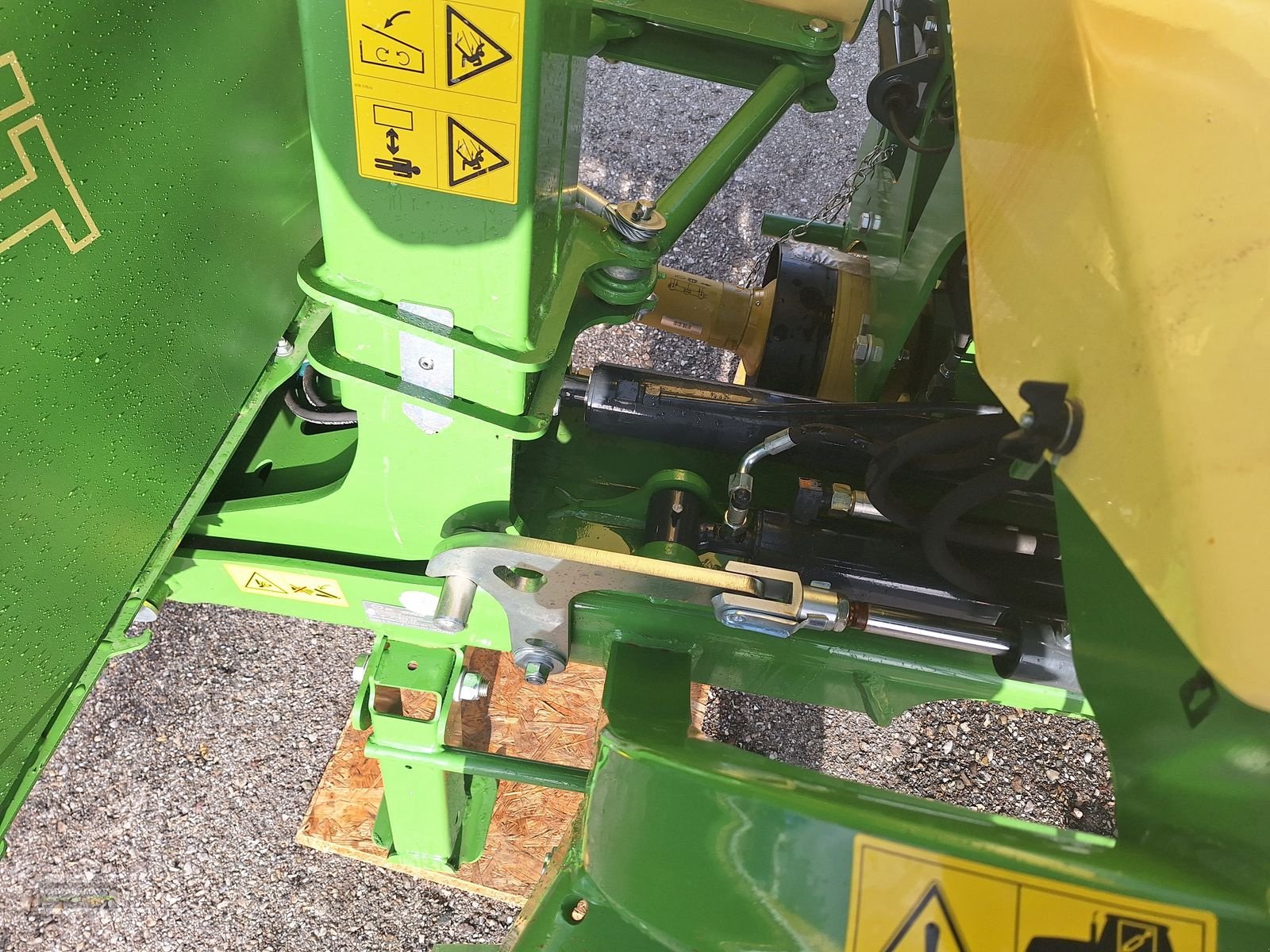 Mähwerk des Typs Krone EasyCut B 1000 &#34;B&#34;, Neumaschine in Gampern (Bild 9)