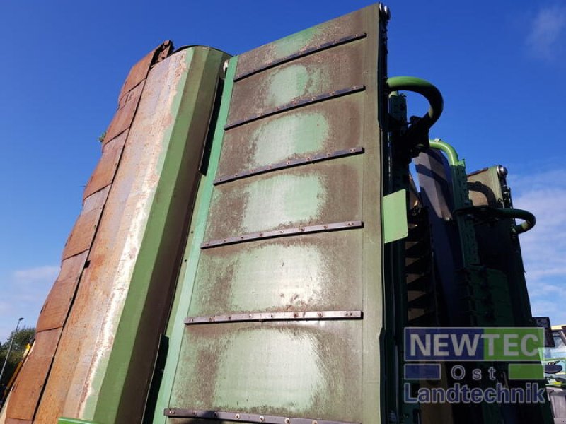 Mähwerk des Typs Krone EASYCUT B 1000 CV COLLECT, Vorführmaschine in Calbe-Saale (Bild 5)