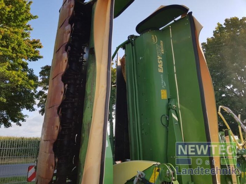 Mähwerk des Typs Krone EASYCUT B 1000 CV COLLECT, Vorführmaschine in Calbe-Saale (Bild 14)