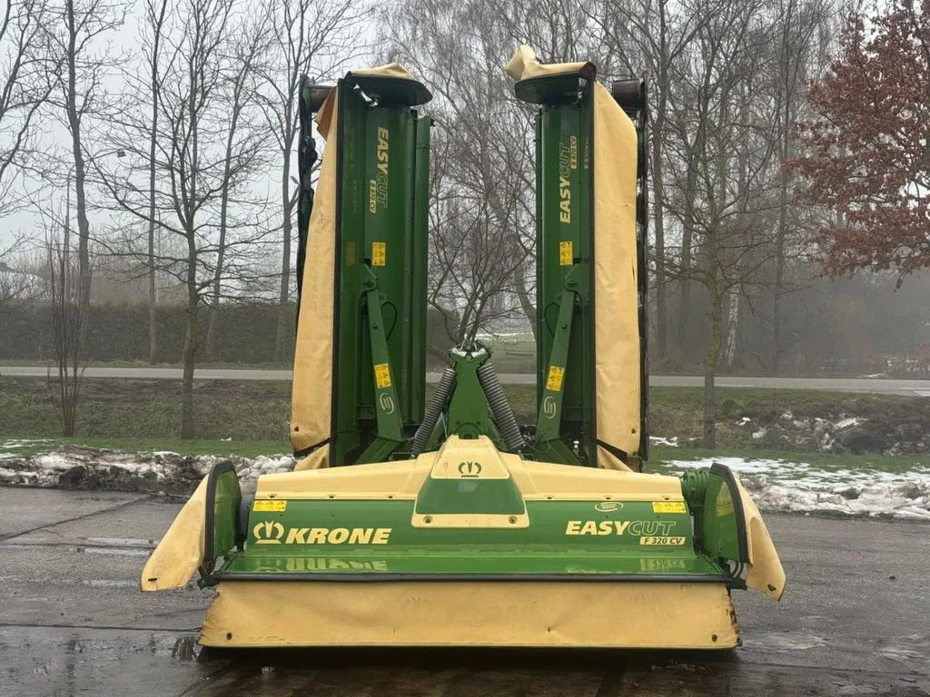 Mähwerk typu Krone Easycut B 870 CV & 320 CV schijvenmaaier triple maaier, Gebrauchtmaschine v Ruinerwold (Obrázok 2)