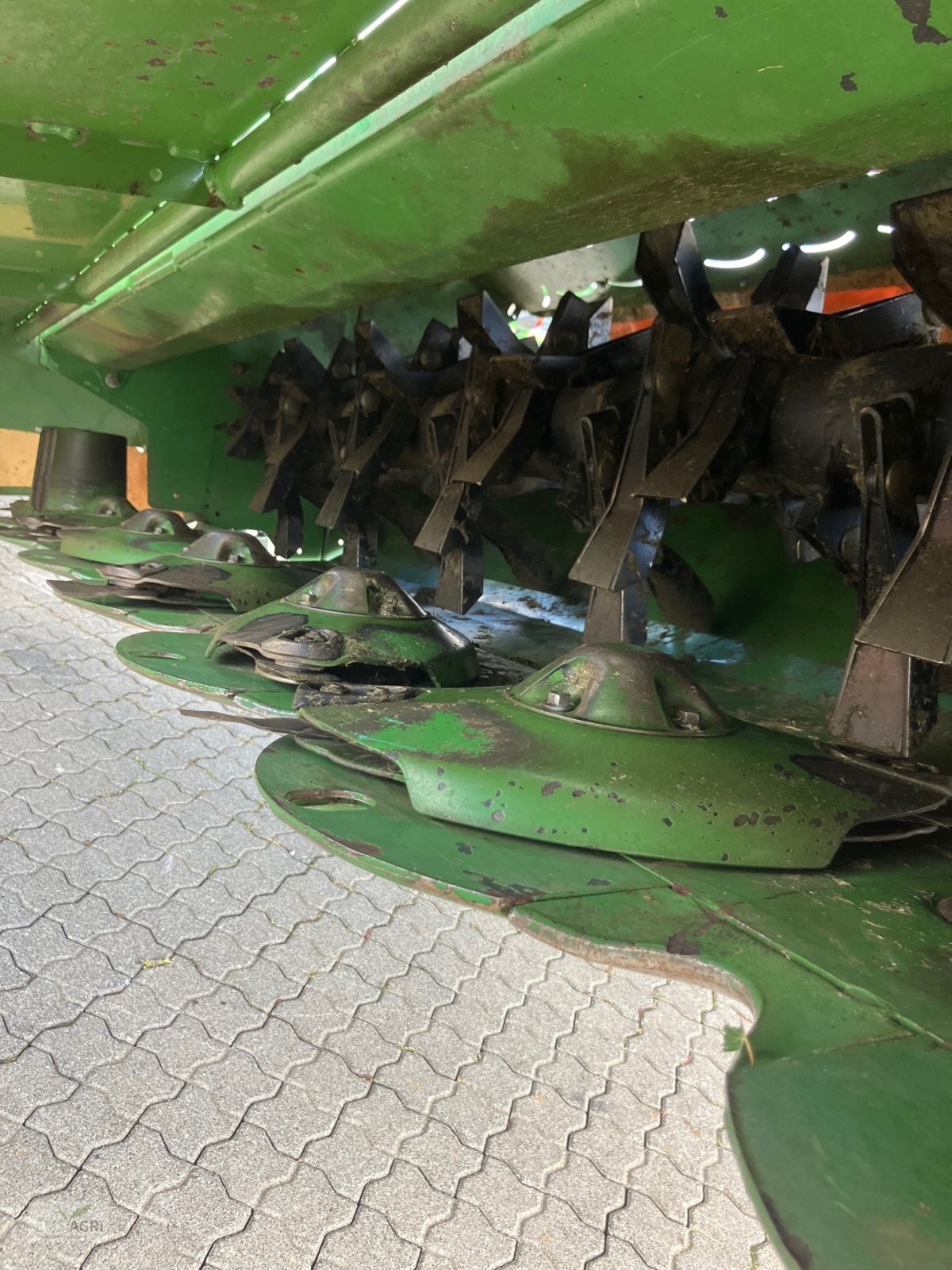 Mähwerk Türe ait Krone EASYCUT B 870 CV COL, Gebrauchtmaschine içinde Vöhringen (resim 4)