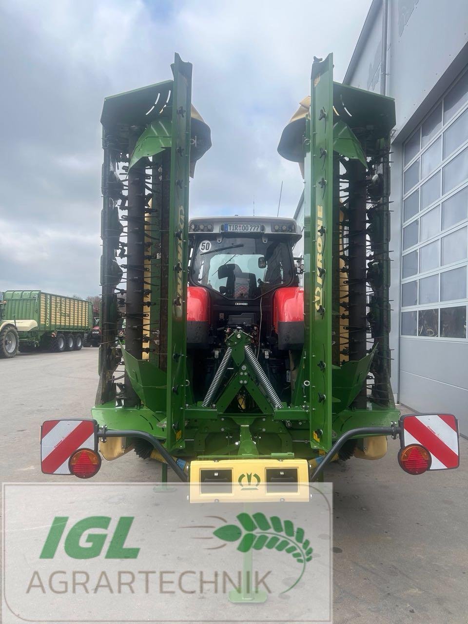 Mähwerk tip Krone EasyCut B 870 CV, Gebrauchtmaschine in Nabburg (Poză 4)