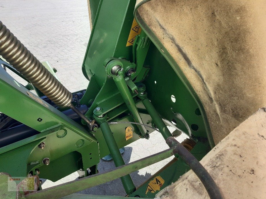 Mähwerk du type Krone EasyCut B 970, Gebrauchtmaschine en Schenefeld (Photo 12)