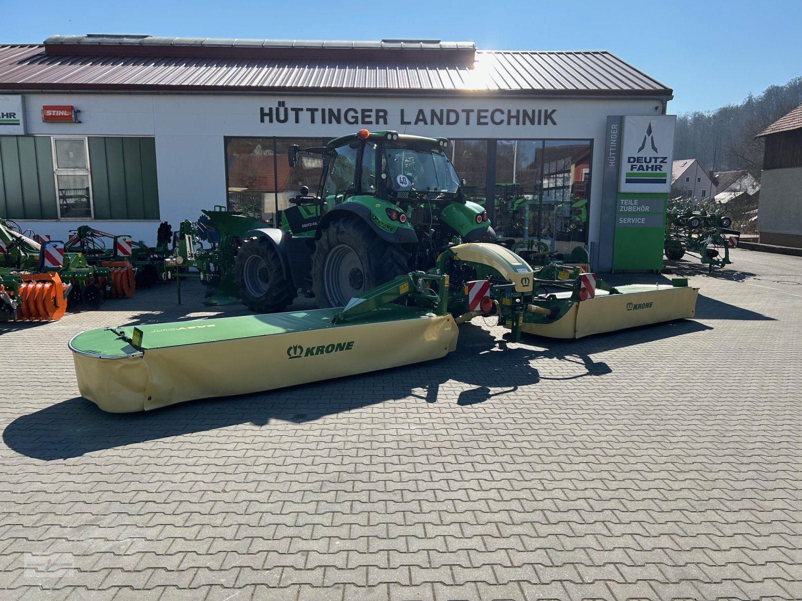 Mähwerk of the type Krone EasyCut B1000, Neumaschine in Treuchtlingen (Picture 1)