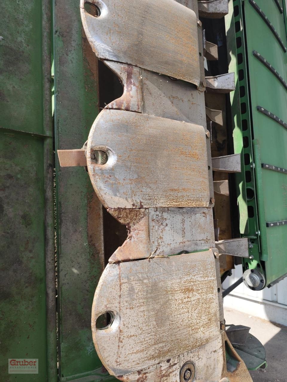 Mähwerk of the type Krone EasyCut B1000CV Collect + F320CV, Gebrauchtmaschine in Elsnig (Picture 8)