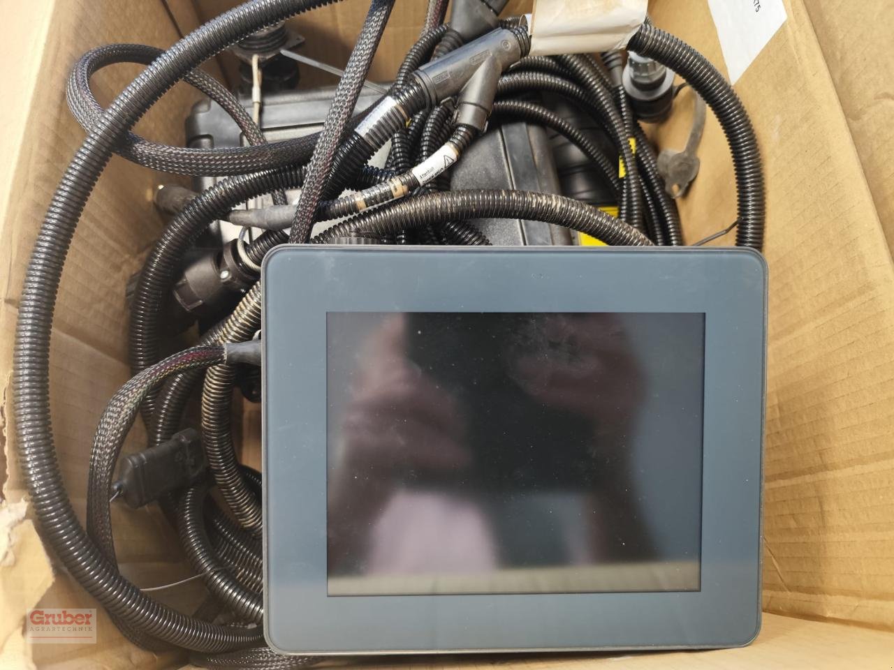 Mähwerk of the type Krone EasyCut B1000CV Collect + F320CV, Gebrauchtmaschine in Elsnig (Picture 15)