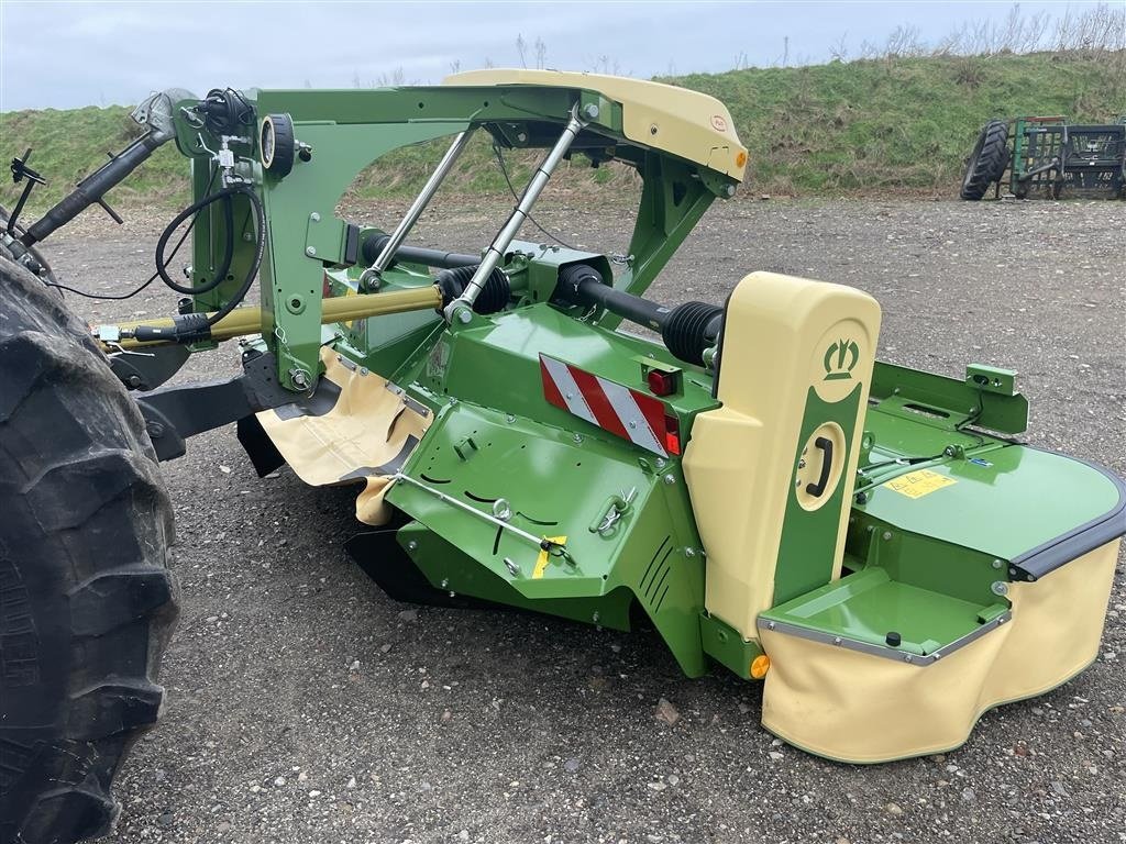 Mähwerk типа Krone EASYCUT B1050 CV COLLECT NY MODEL SERIE, Gebrauchtmaschine в Ribe (Фотография 5)