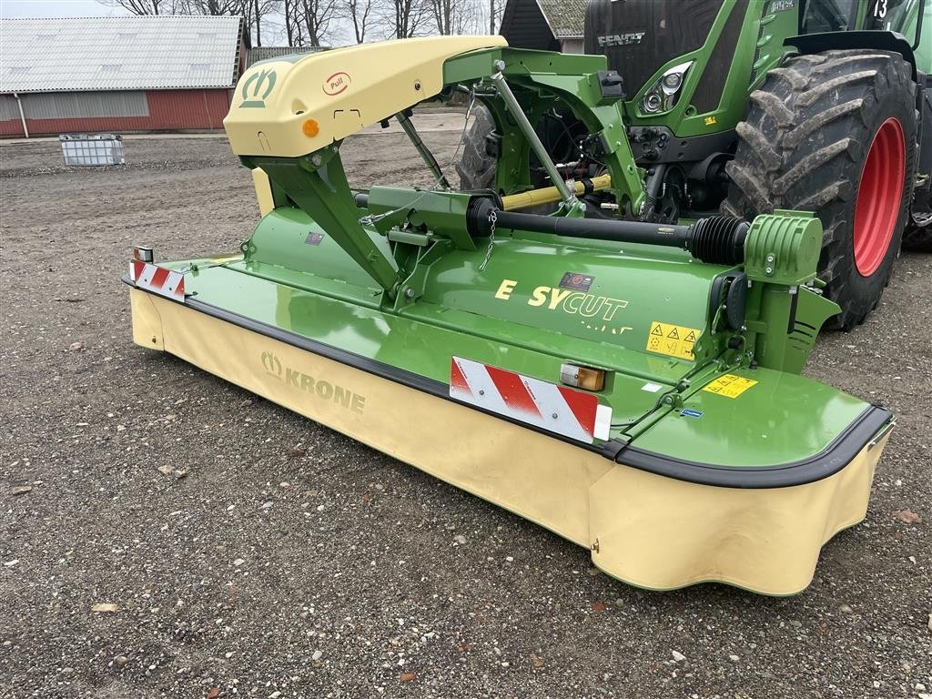 Mähwerk типа Krone EASYCUT B1050 CV COLLECT NY MODEL SERIE, Gebrauchtmaschine в Ribe (Фотография 8)