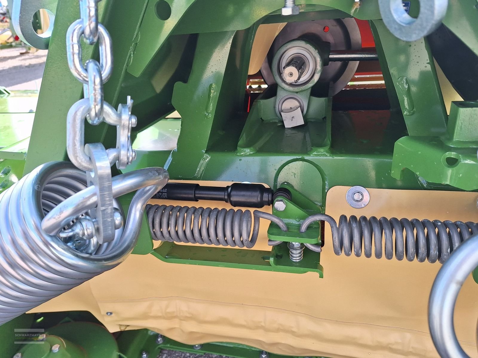 Mähwerk of the type Krone EasyCut F 320 (2GEN) geschoben, Neumaschine in Gampern (Picture 8)