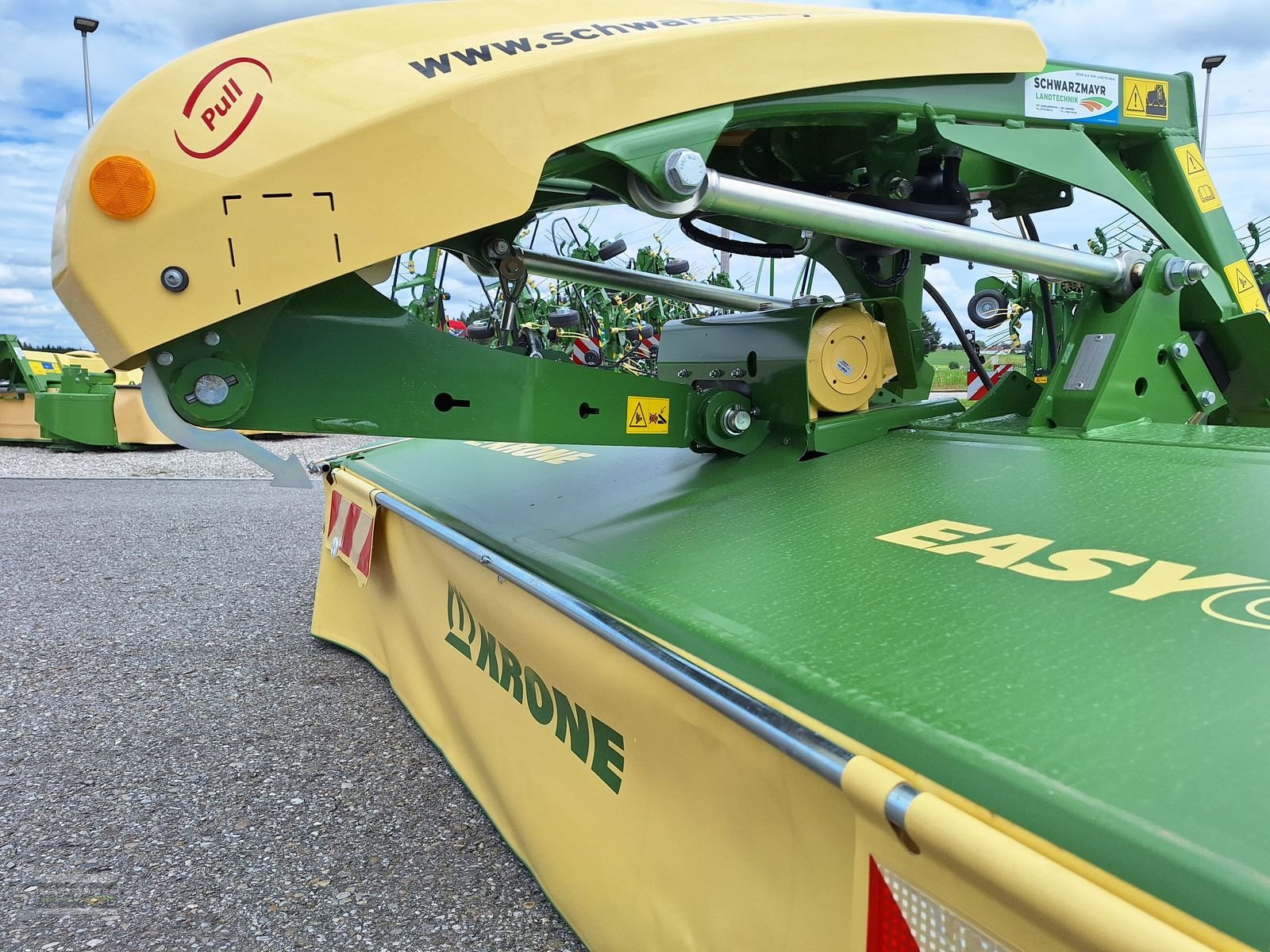 Mähwerk του τύπου Krone EasyCut F 320 (3GEN) geschoben, Neumaschine σε Gampern (Φωτογραφία 8)